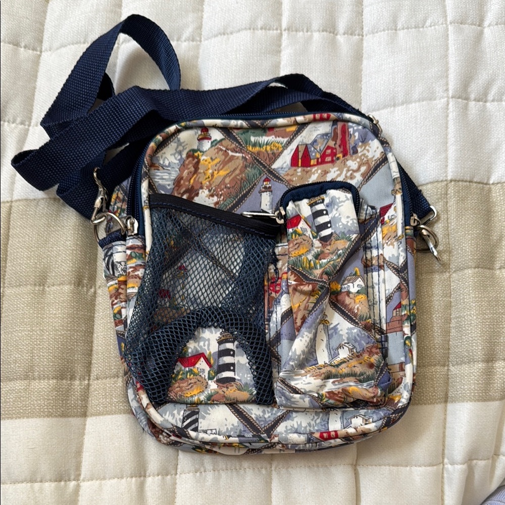 Scenic Print Lighthouse Crossbody Bag with Water Bottle holder